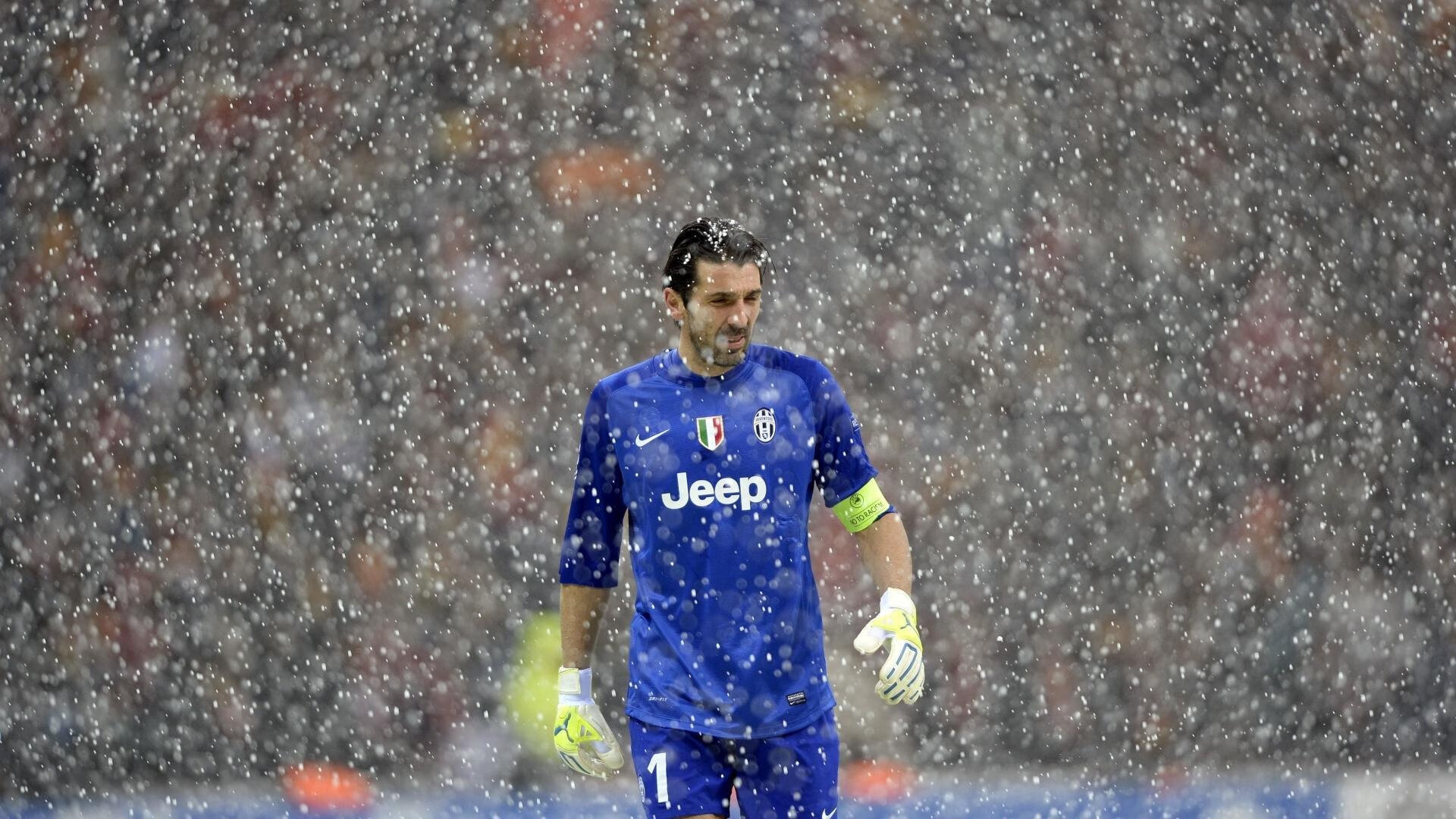 “中国足球产业迈向国际市场，合作不断深化”，2020中国足球产业