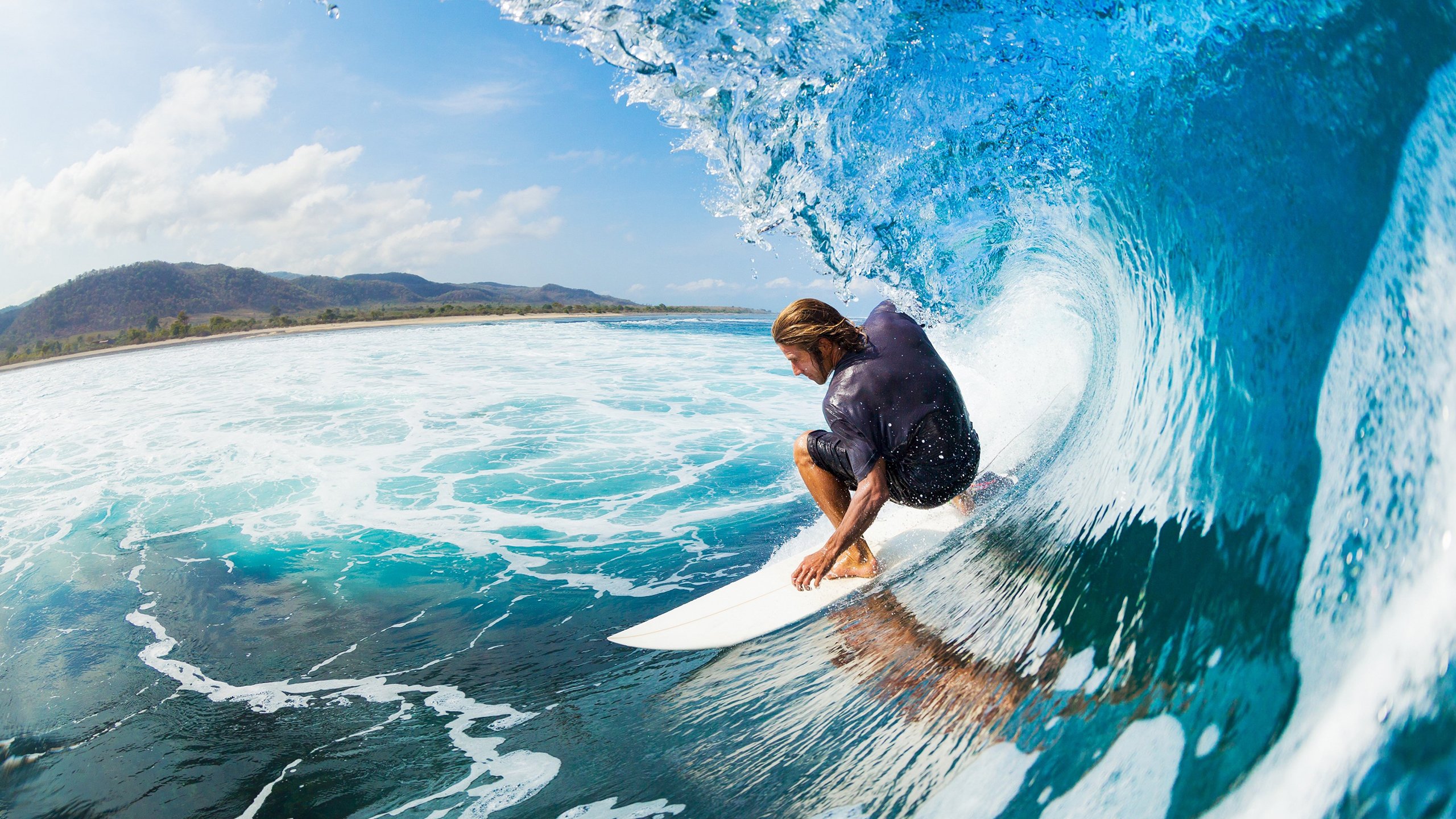 开云平台-追踪硬件升级：全新电竞显示器和鼠标引领行业新潮流，电竞显示器新品